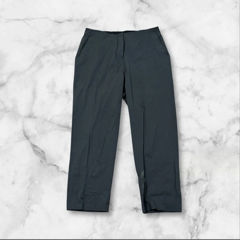Lululemon In Power MR Crop 24”‎ Black Pants Women’s Size 4